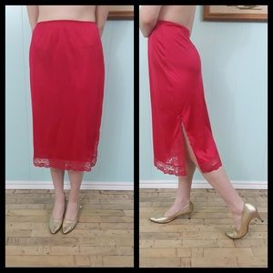 Hot pink vintage 80s half slip size s